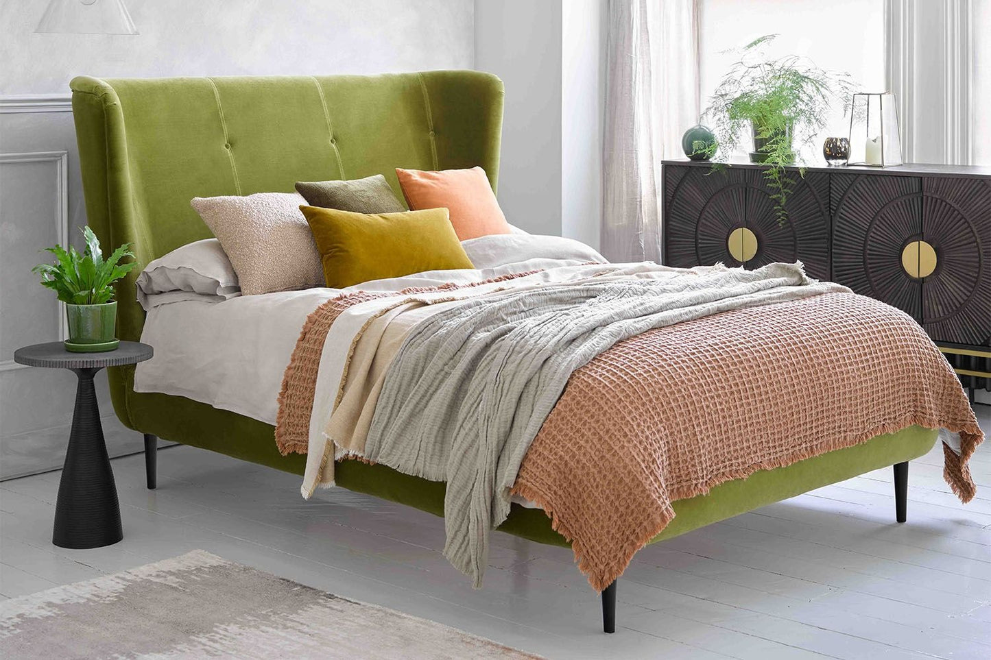 Audrey Bed