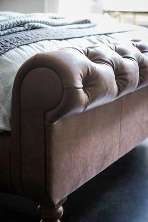 Knightsbridge With Footboard Bed