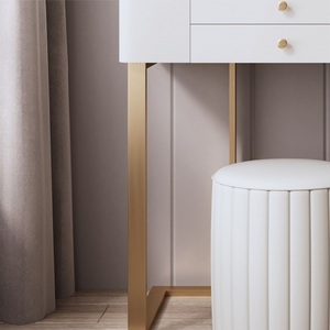 Lakin White Dressing Table with Mirror