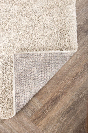 Walter Pluto White Rectangular Carpet | 340x240 cm Soft Polyester Area Rug