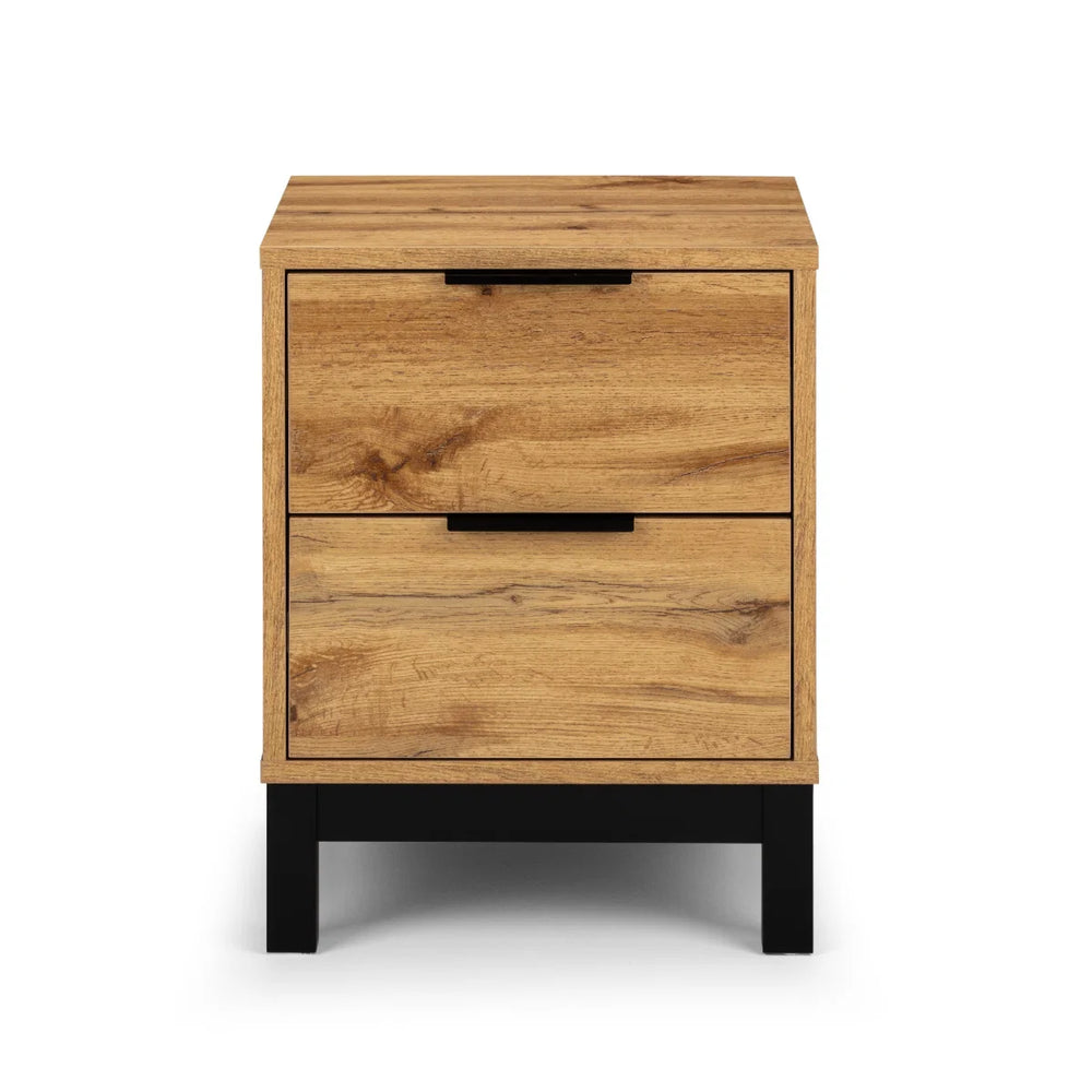 Julian Bowen Bali 2 Drawer Bedside Table – Oak Effect Nightstand with 2 Storage Drawers, Black Metal Legs & Handles, Modern Industrial Bedroom Furniture