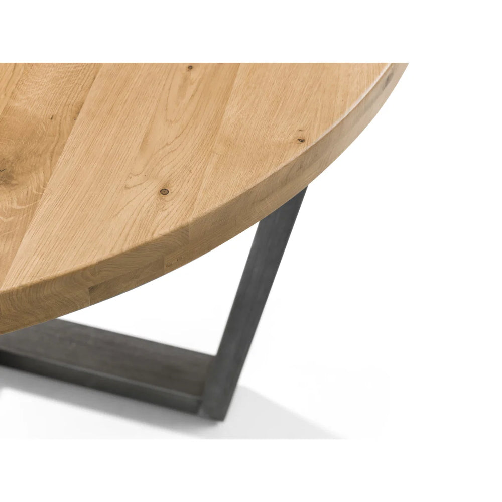 Julian Bowen Brooklyn Round Dining Table – Rustic Oak Finish with Industrial Black Metal Legs