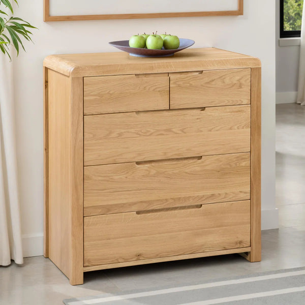 Julian Bowen Curve 3+2 Drawer Oak Chest – Solid White Oak & Oak Veneers Bedroom Storage Chest with Recessed Handles