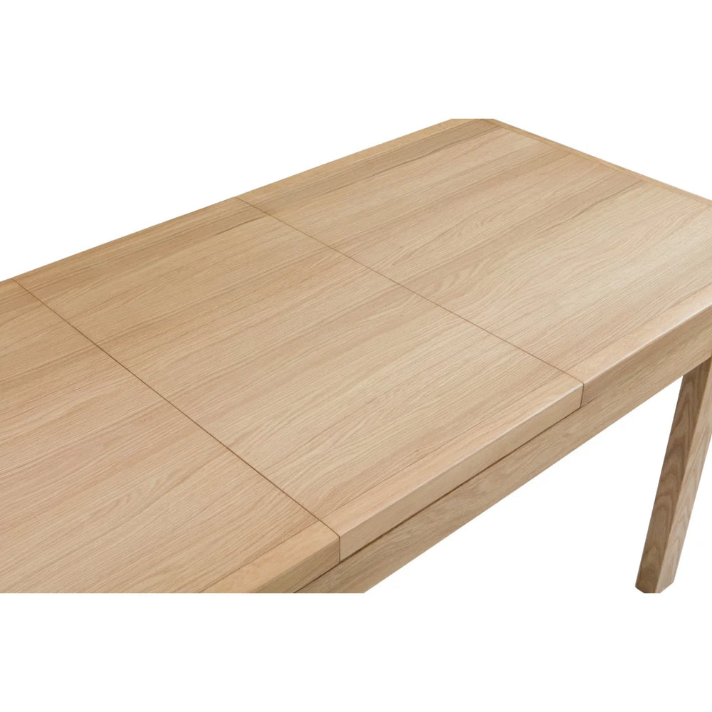 Curve Solid Oak Extending Dining Table with Butterfly Extension – 150-200cm