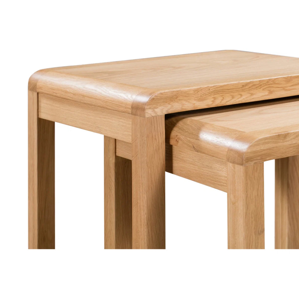 Curve Solid Oak Nest of 2 Tables – Modern Space-Saving Living Room Side Table Set