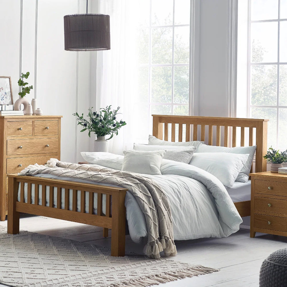 Mallory Solid Oak High Footend Bed Frame – Classic Wooden Bed with Slatted Base – Double & King Size