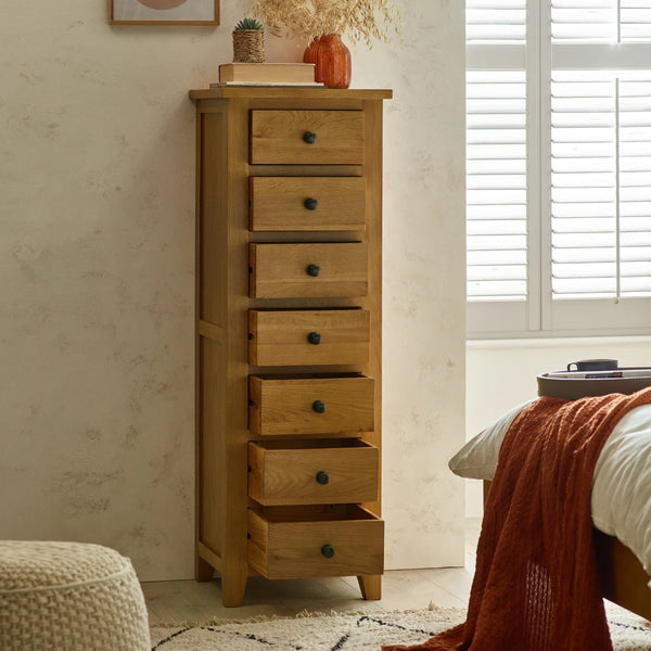 Julian Bowen Marlborough Oak 7 Drawer Narrow Chest – Solid White Oak & Oak Veneers, Waxed Finish Bedroom Storage Unit
