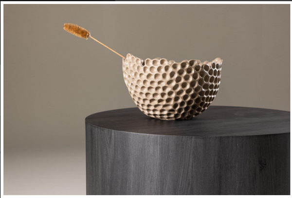 Mmilo York Round Sofa Table 80 cm – Black MDF Coffee Table, Modern Living Room Design