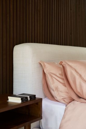 Lucy Bed