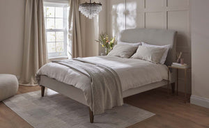 Thea Bed