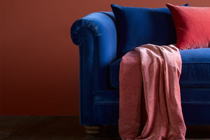 Patrick Unbuttoned Loveseat in Pumice House Basket Weave