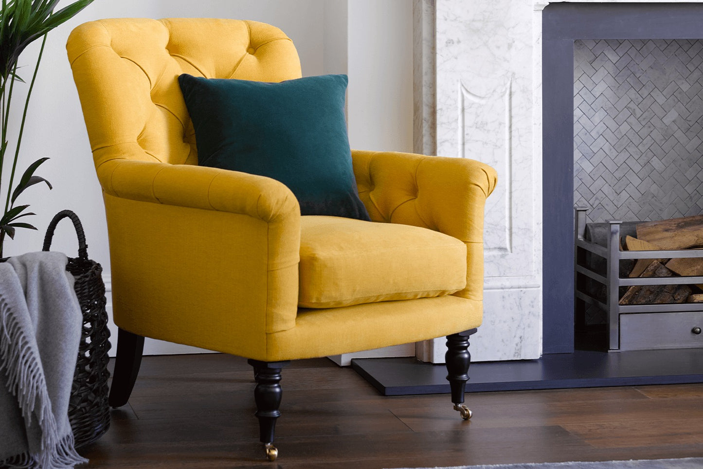 Poppy Armchair in Dusty Rose Cotton Matt Velvet