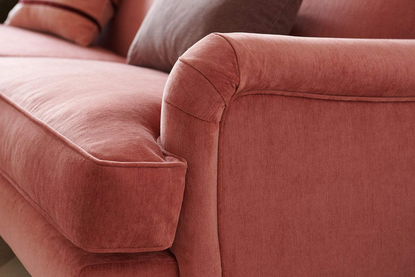 Snowdrop Sofa