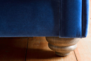 Patrick Unbuttoned Loveseat in Pumice House Basket Weave