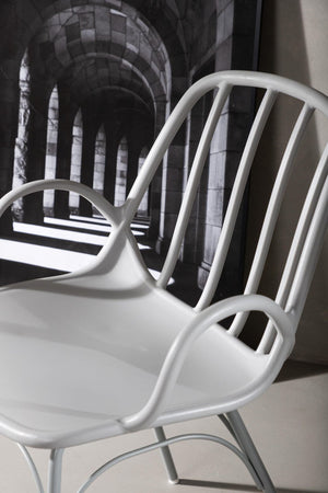 Dyrön Dining Chair Set of 2, Light Grey | Modern Plastic Chairs with Steel Legs