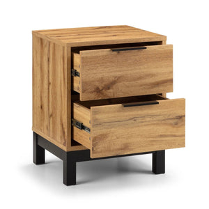 Julian Bowen Bali 2 Drawer Bedside Table – Oak Effect Nightstand with 2 Storage Drawers, Black Metal Legs & Handles, Modern Industrial Bedroom Furniture - Sleek Furniture