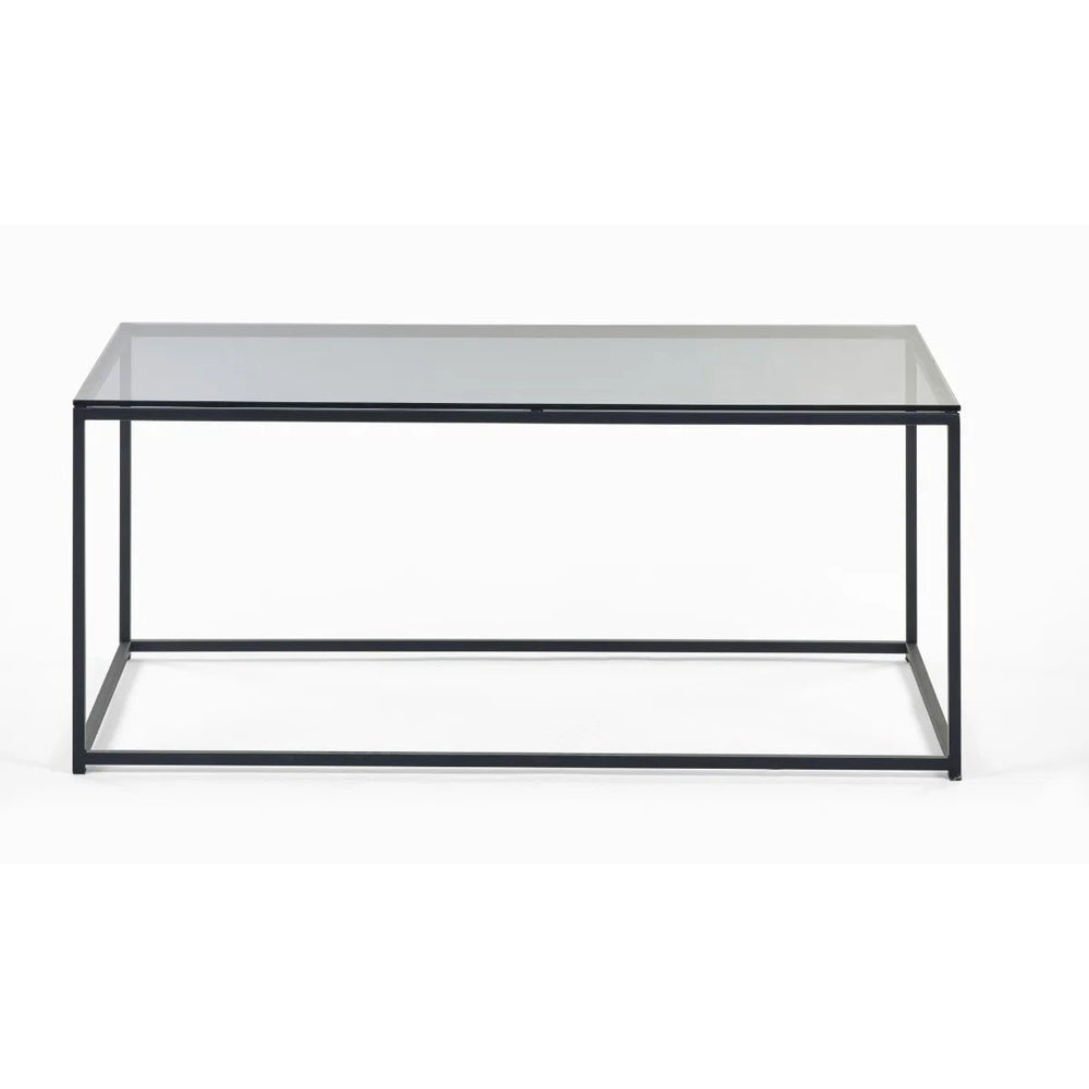 Modern Chicago coffee table measuring 110 x 60 x 45cm