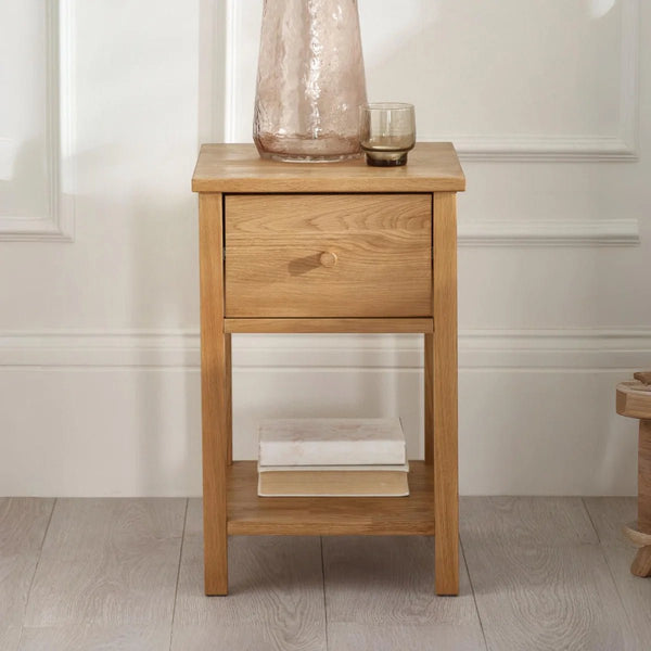 Julian Bowen Coxmoor 1 Drawer Bedside Table in Oak – Wooden Nightstand with Storage Drawer & Open Shelf for Bedroom - Sleek Furniture