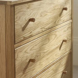 Julian Bowen Coxmoor 3 Drawer Chest – Oak & Ivory Oak Wooden Bedroom Storage Chest with Spacious Drawers - Sleek Furniture