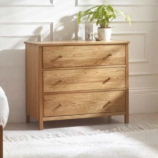 Julian Bowen Coxmoor 3 Drawer Chest – Oak & Ivory Oak Wooden Bedroom Storage Chest with Spacious Drawers - Sleek Furniture
