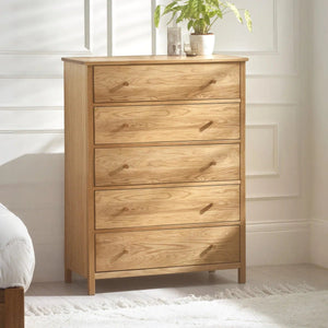 Julian Bowen Coxmoor 5 Drawer Wide Chest – Oak & Ivory/Oak Finish Bedroom Storage Chest with Spacious Drawers - Sleek Furniture