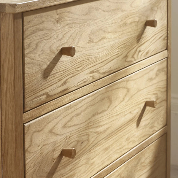 Julian Bowen Coxmoor 5 Drawer Wide Chest – Oak & Ivory/Oak Finish Bedroom Storage Chest with Spacious Drawers - Sleek Furniture