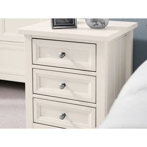 Julian Bowen Maine 3 Drawer Bedside Table – New England Style Nightstand with 3 Storage Drawers, Available in Anthracite, Surf White & Dove Grey - Sleek Furniture
