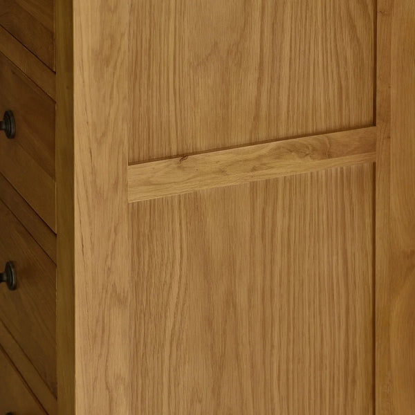 Julian Bowen Marlborough Oak 7 Drawer Narrow Chest – Solid White Oak & Oak Veneers, Waxed Finish Bedroom Storage Unit - Sleek Furniture