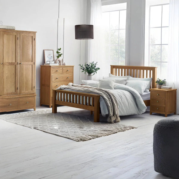 Mallory Solid Oak 6 Drawer Chest (4+2) – Oak Veneer Bedroom Storage Cabinet with Silver Knobs - Sleek Furniture