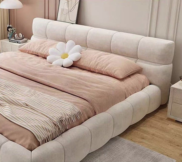 Modern Mamie Velvet Ottoman Storage Bed Frame with Gaslift Lift - Up Storage, Upholstered King Size Bed, Available in Multiple Sizes & Colours - Sleek Furniture