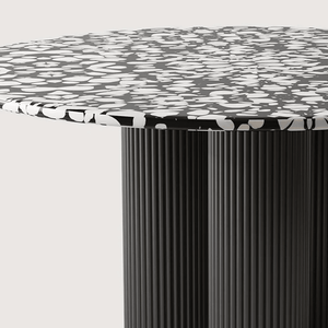 Nelli Modern Round Dining Table, Marble Finish – Contemporary Round Pedestal Dining Table for 4, Elegant White Marble Effect Centrepiece - Sleek Furniture