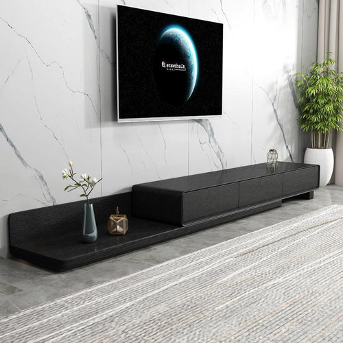 Pina Black+Black