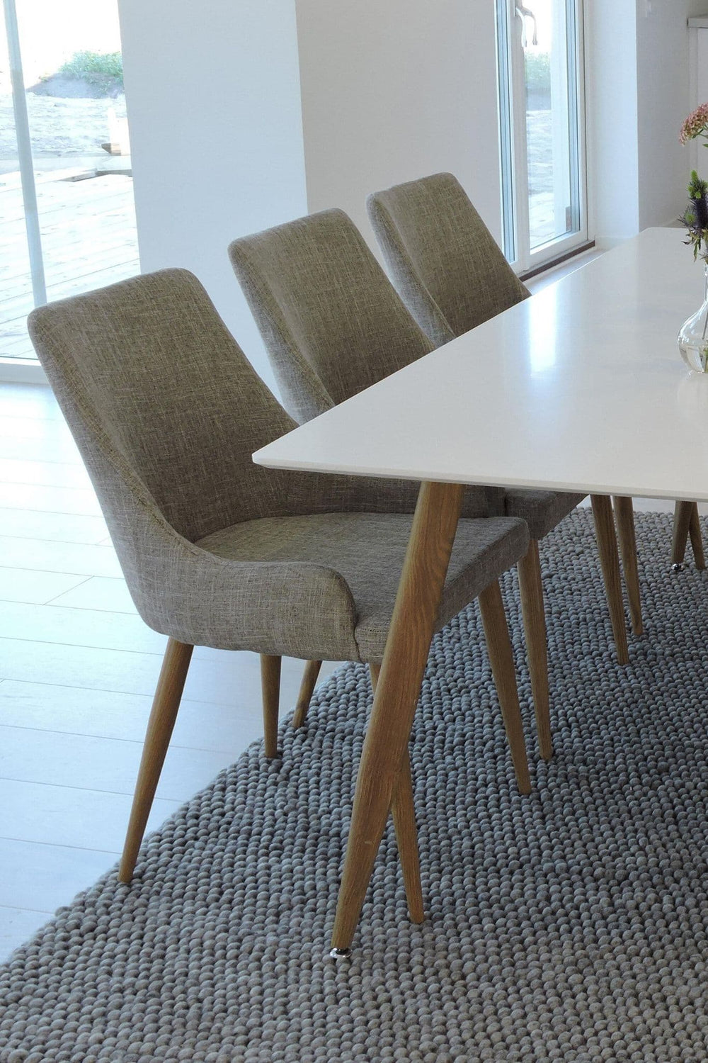 Polar Dining Set | 180x90 cm Table with 6 Grey Plaza Chairs, Modern & Timeless Design