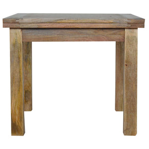 Extendable dining table for small dining rooms